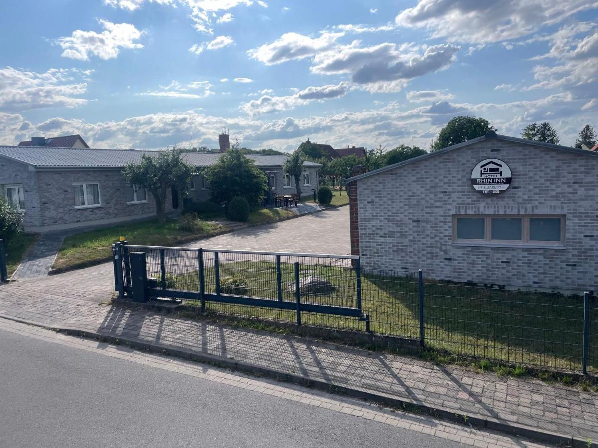 Hotel Rhin Inn Fehrbellin Eksteriør billede